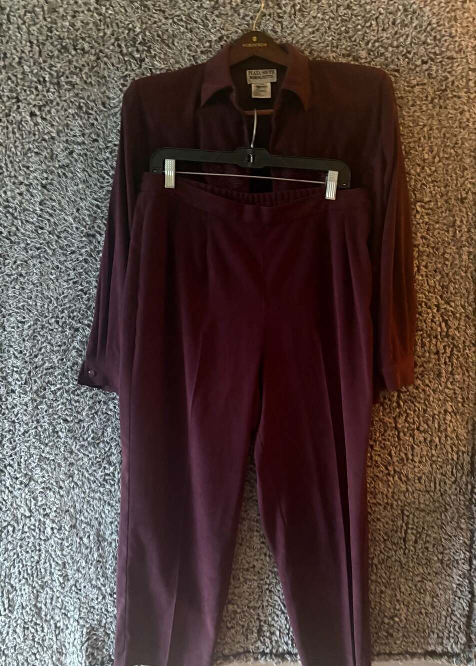 Plaza South Vintage 2002 Burgundy Embroidered Faux Suede 2-Piece Pant Set Size 1